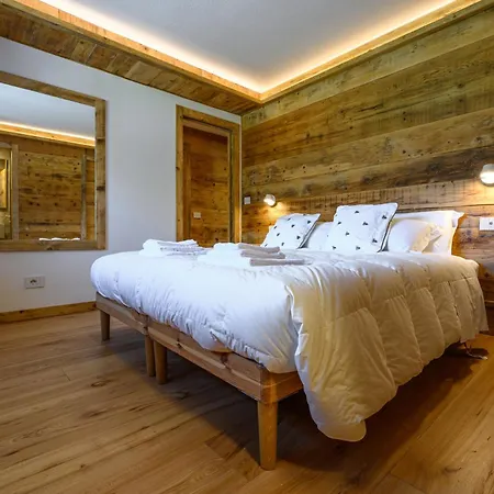 Cortina Center Luxury كورتينا دامبيتزو